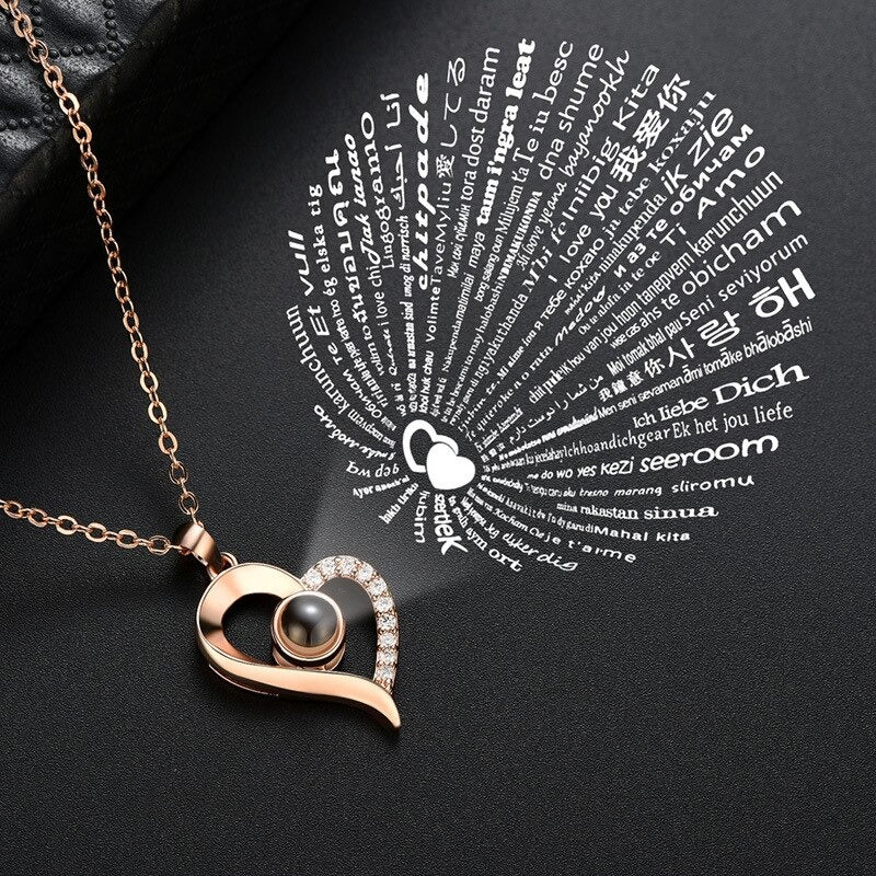 I love U necklace – projectie hanger
