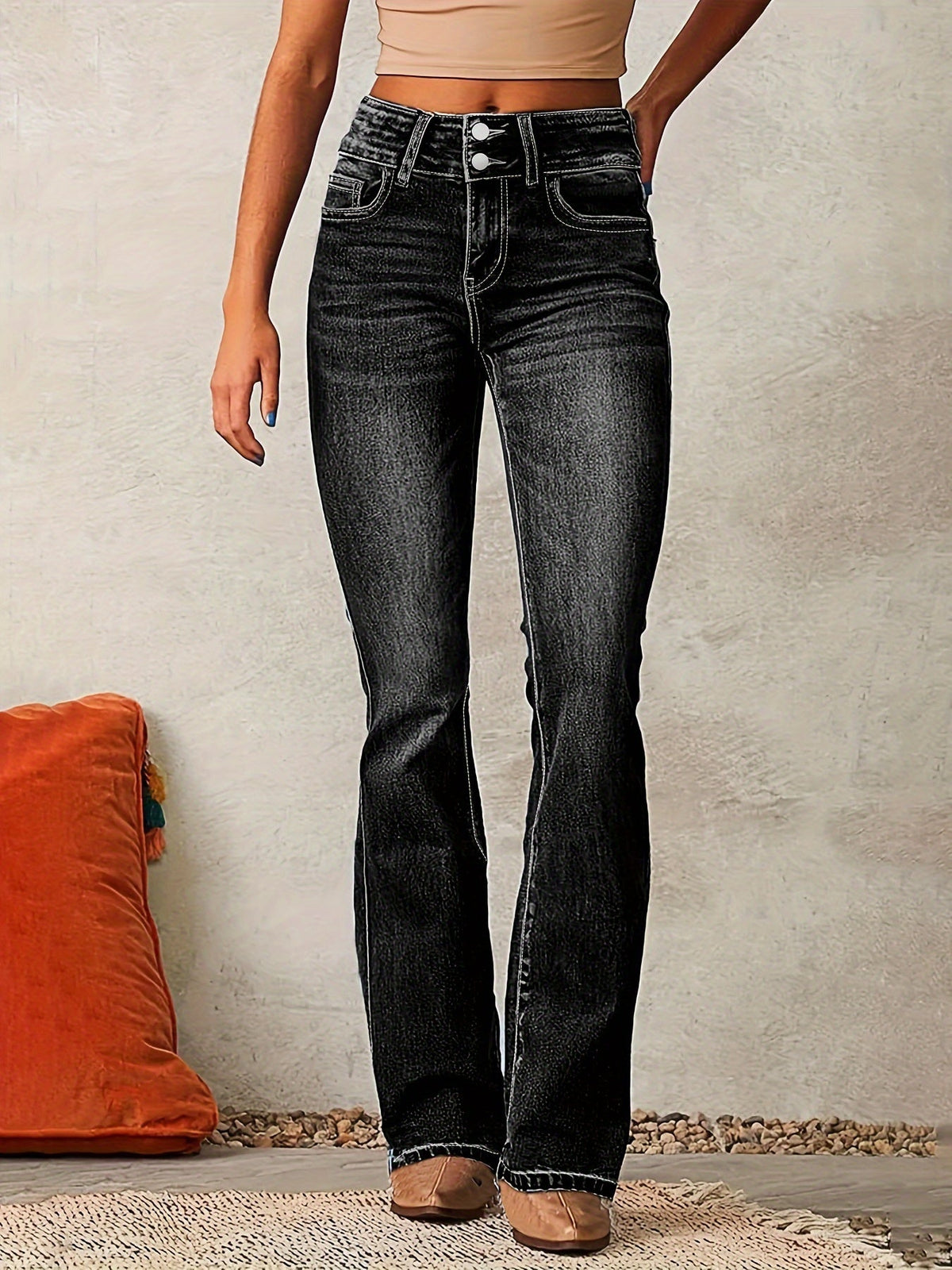 Alessia | Damesjeans met hoge taille en uitlopende pijpen