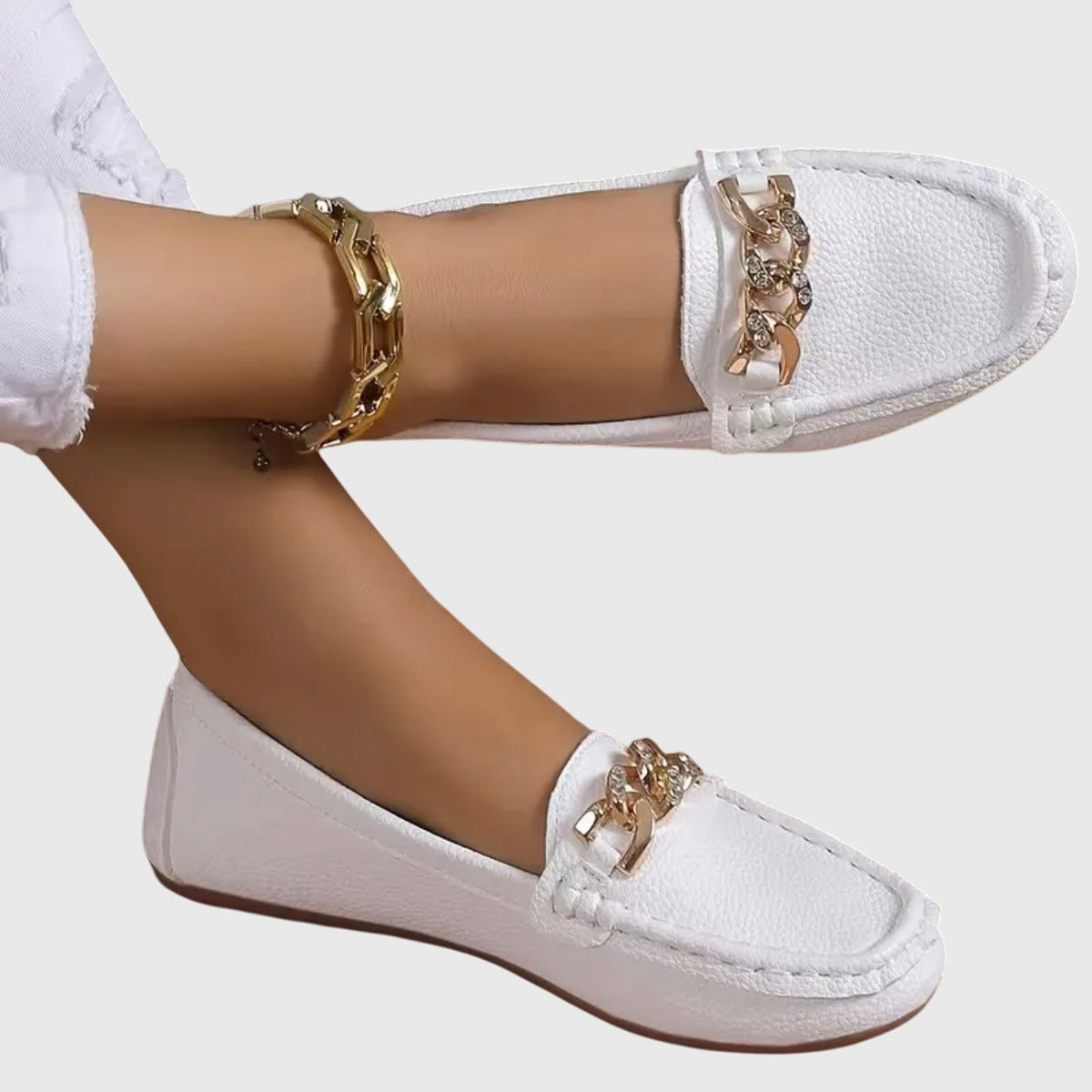Damesloafers met goudkleurige ketting en zachte binnenzool