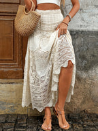 Witte kanten rok met hoge taille en schulprand