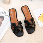 En modieuze slippers