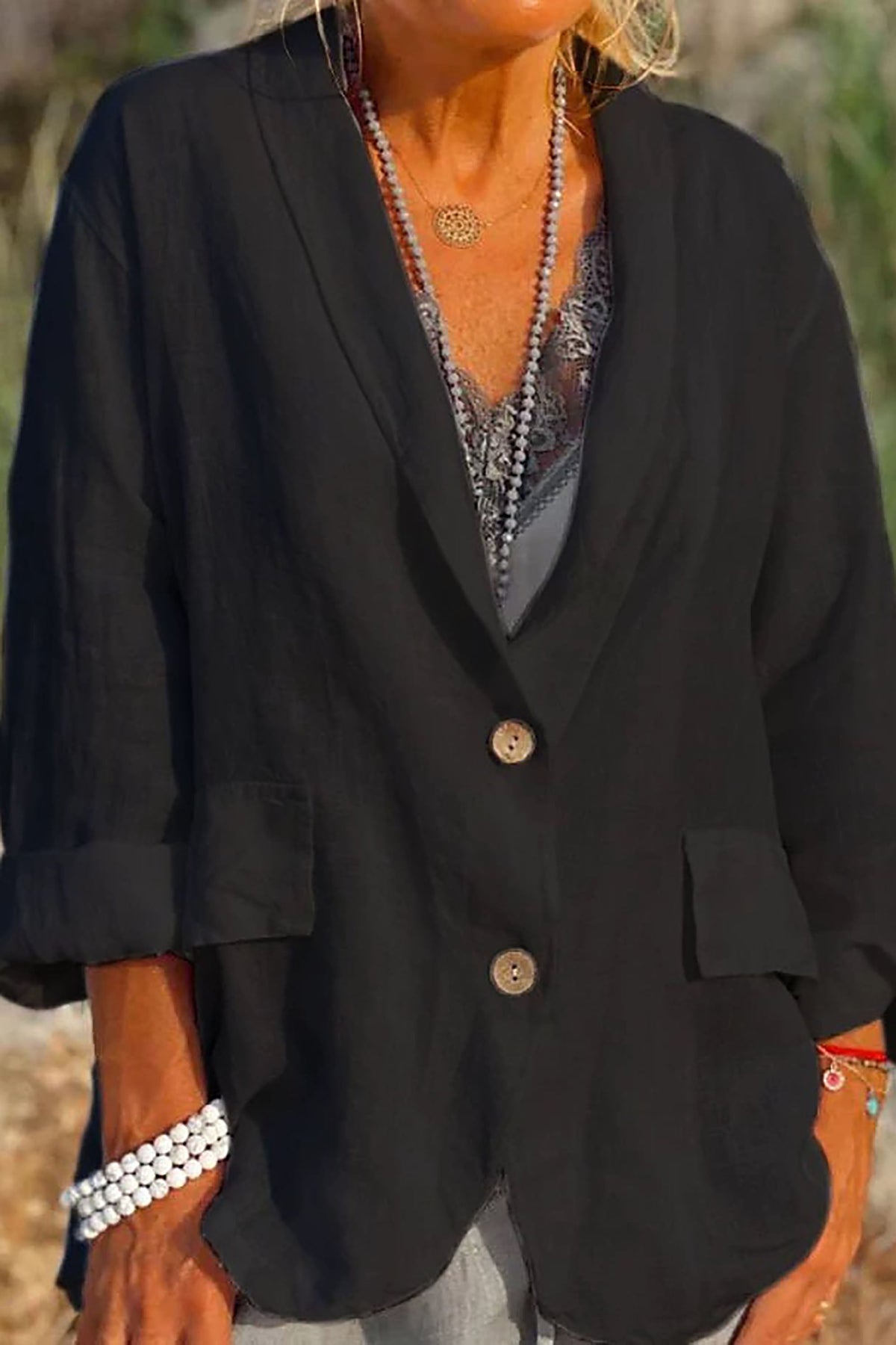 Lichte linnen blazer dames met knopen