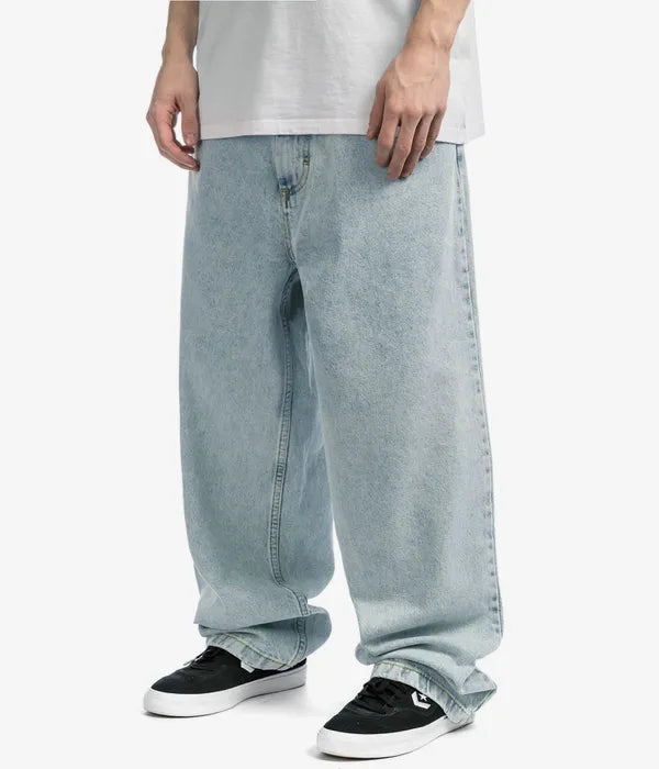 Loose fit denim