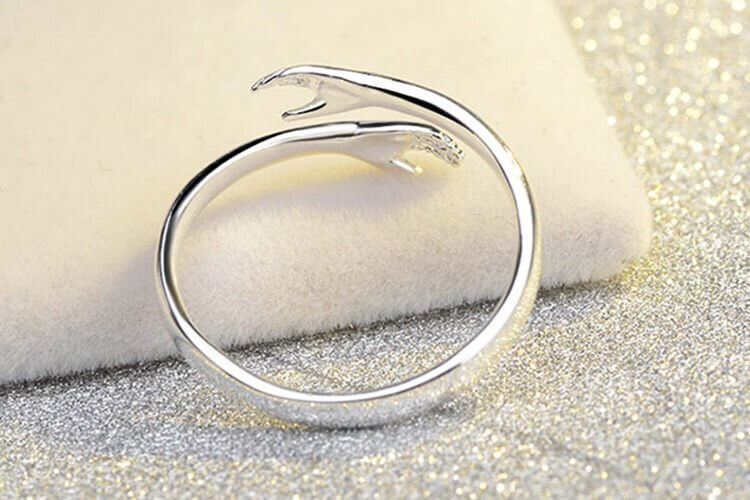 Love hug open ring