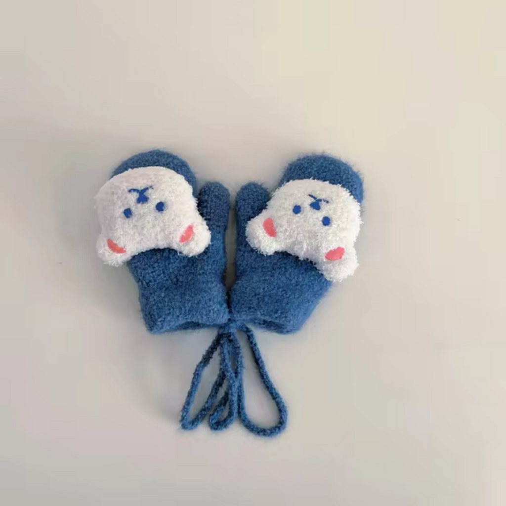 Kinder wantjes met berengezicht