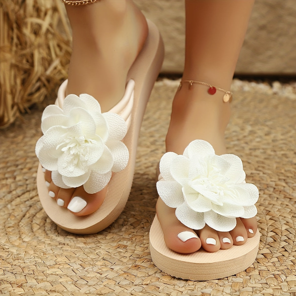 Dames slippers met bloemdetaillering voor de zomer