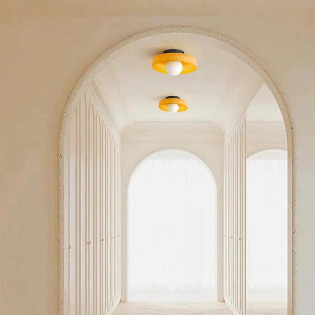 Ronde plafondlamp met stijlvolle functionaliteit