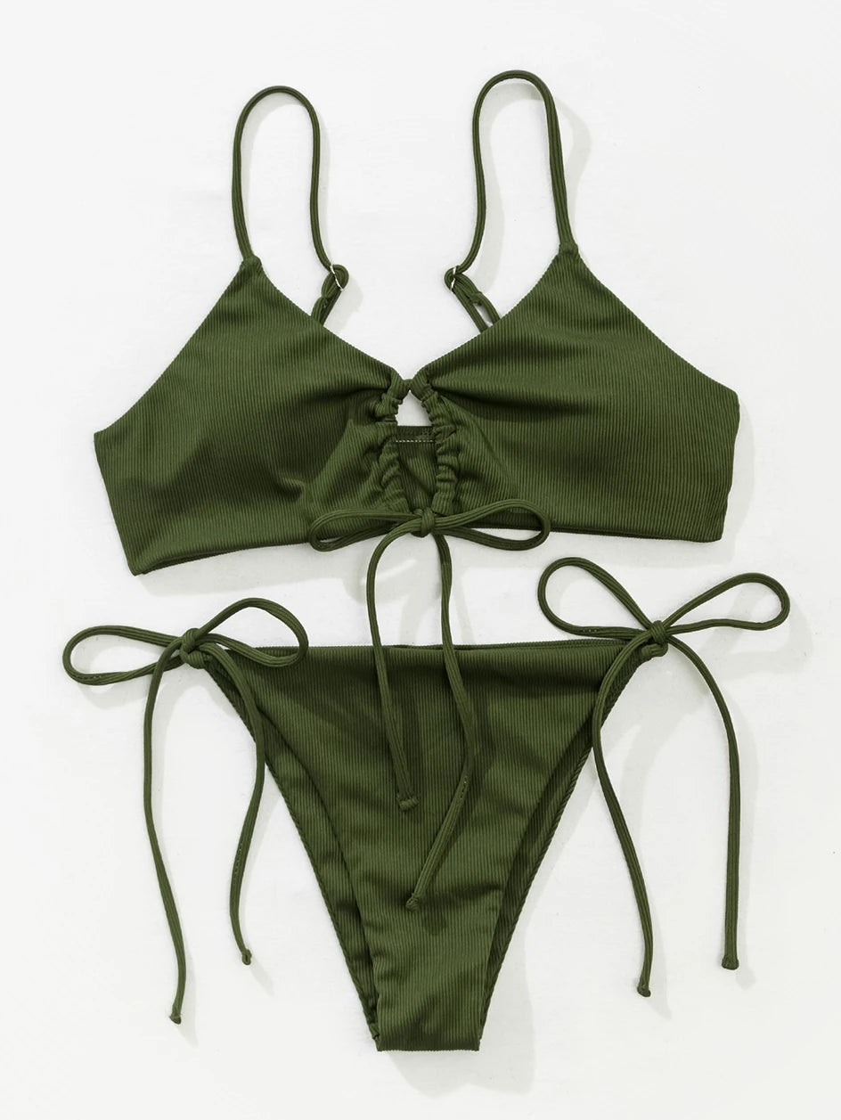 Demi bikini
