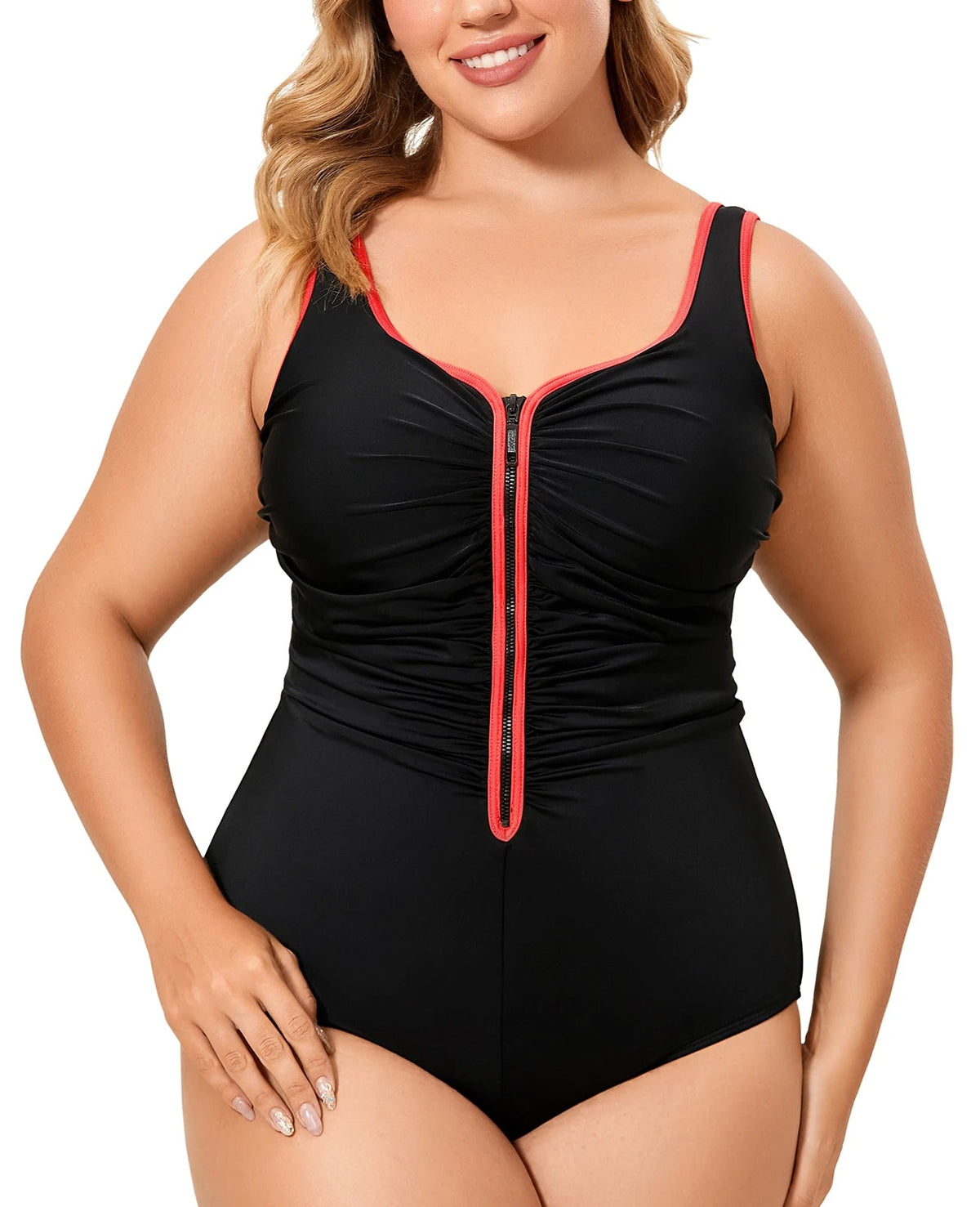 Nova plus-size badpak