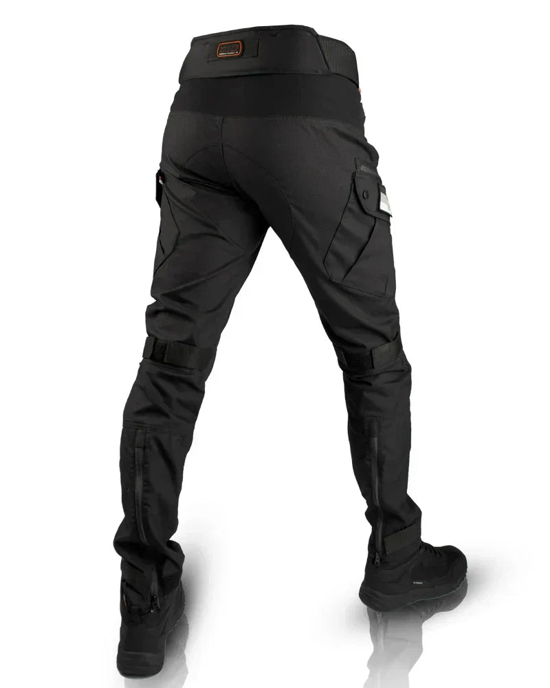 Tactische broek met functionele zakken