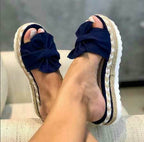 Plateausandalen met knoopdetail