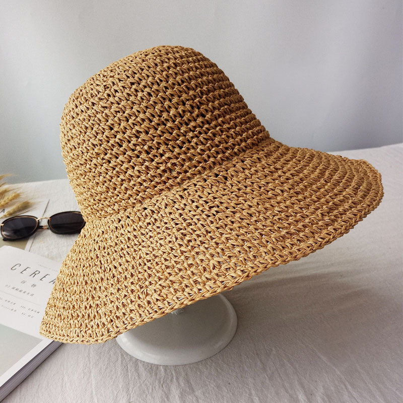 Zacht vallende retro platte zomerhoed