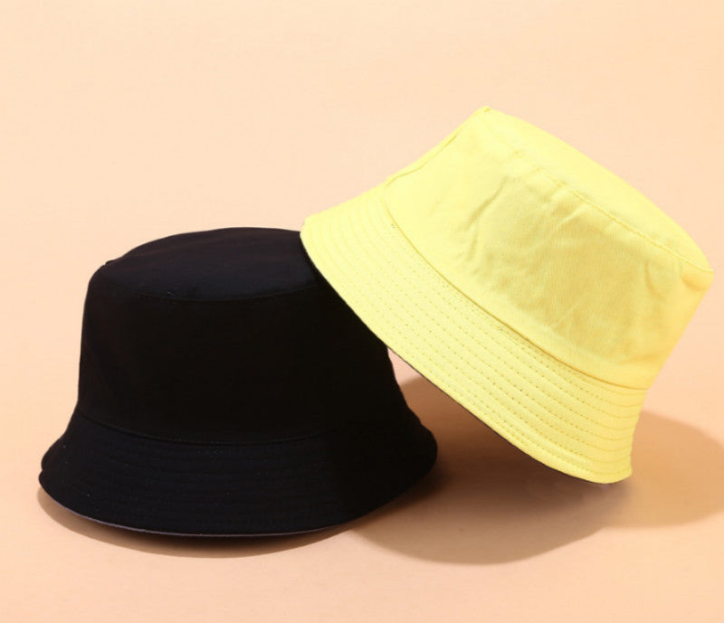 Omkeerbare bucket hat voor de zomer