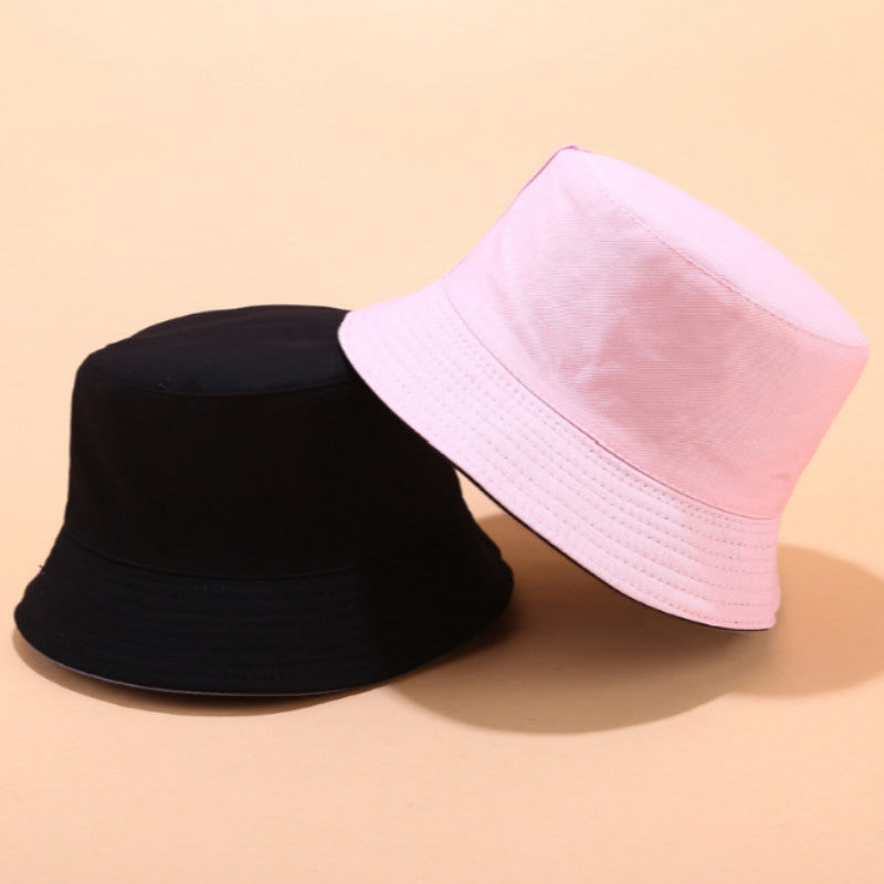 Omkeerbare bucket hat voor de zomer