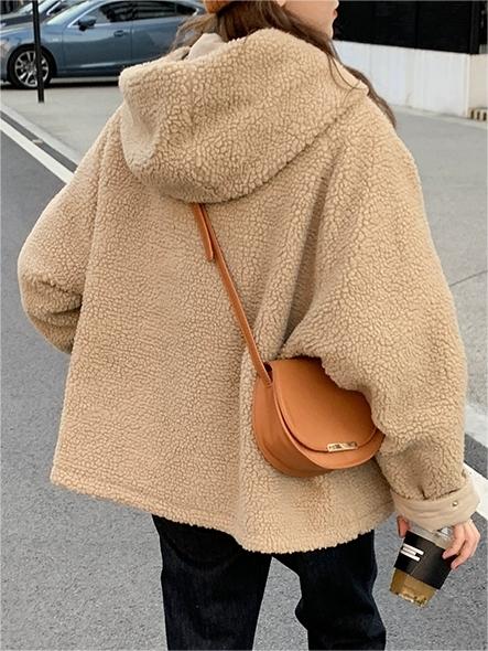 Warme oversized damesjas met capuchon