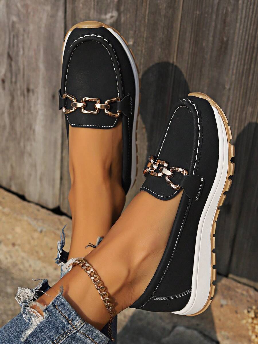 Brede damesloafers met flexibele rubberen antislipzool
