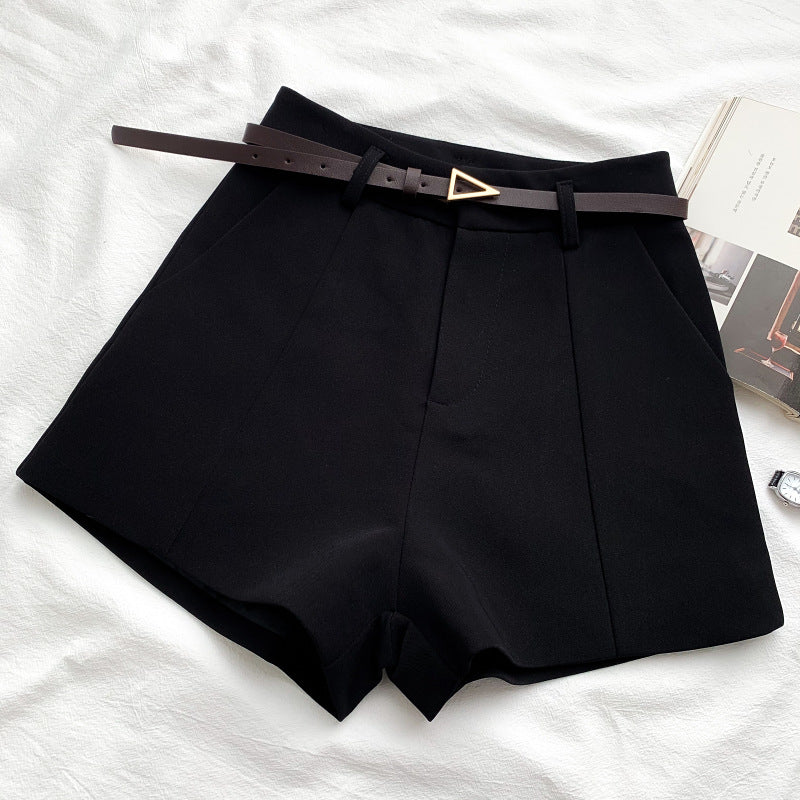 Gigi short
