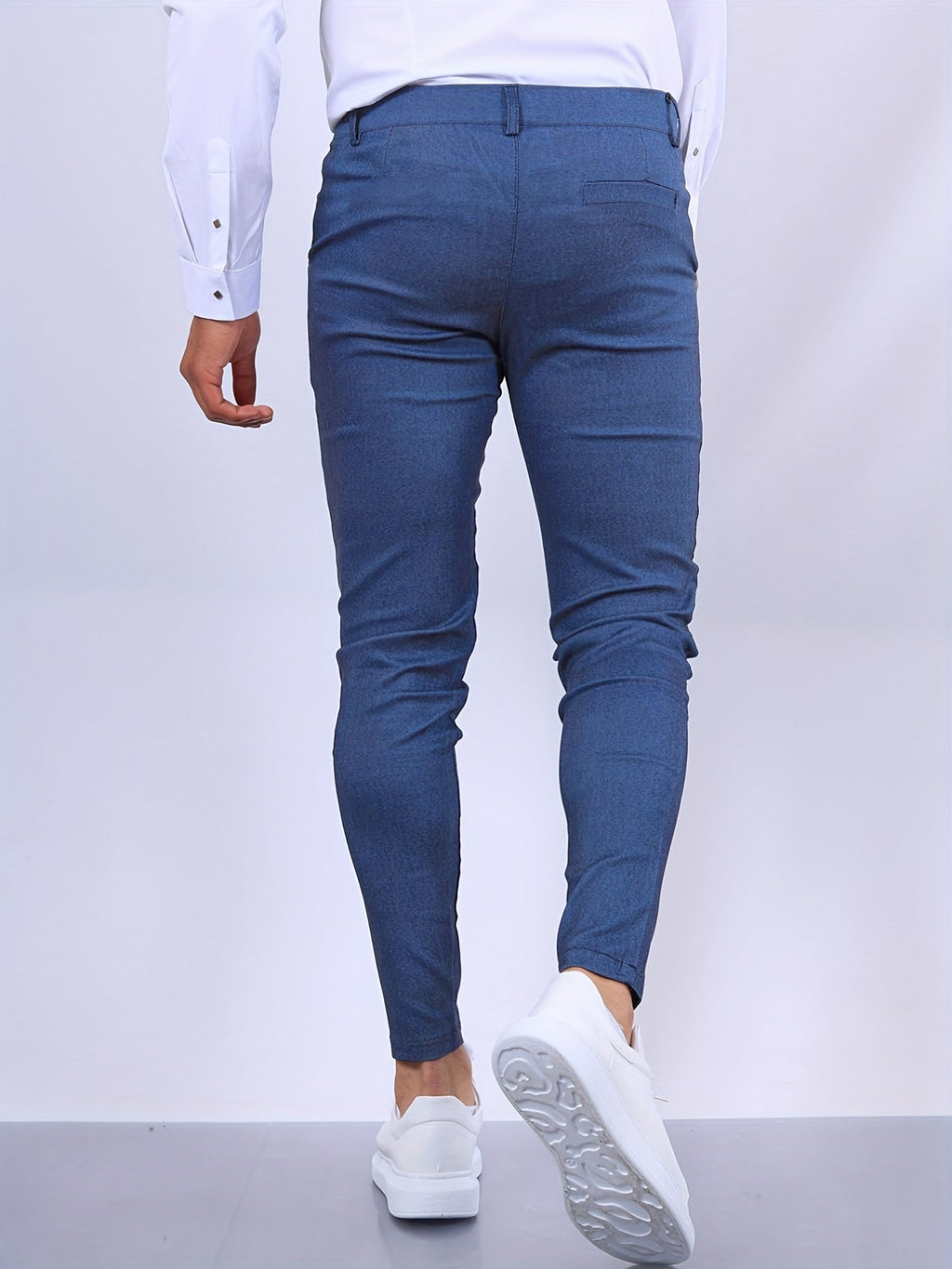 En comfortabele heren chino