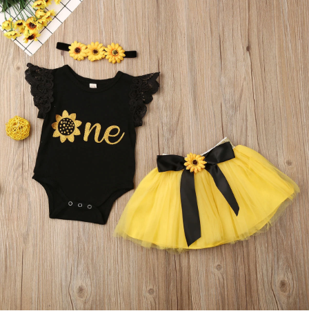 Babyset met zonnebloemmotief