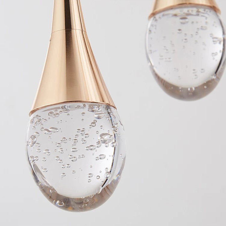 Glazen hanglamp met warme lichtgloed