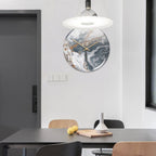 Wandklok met marmeren textuur