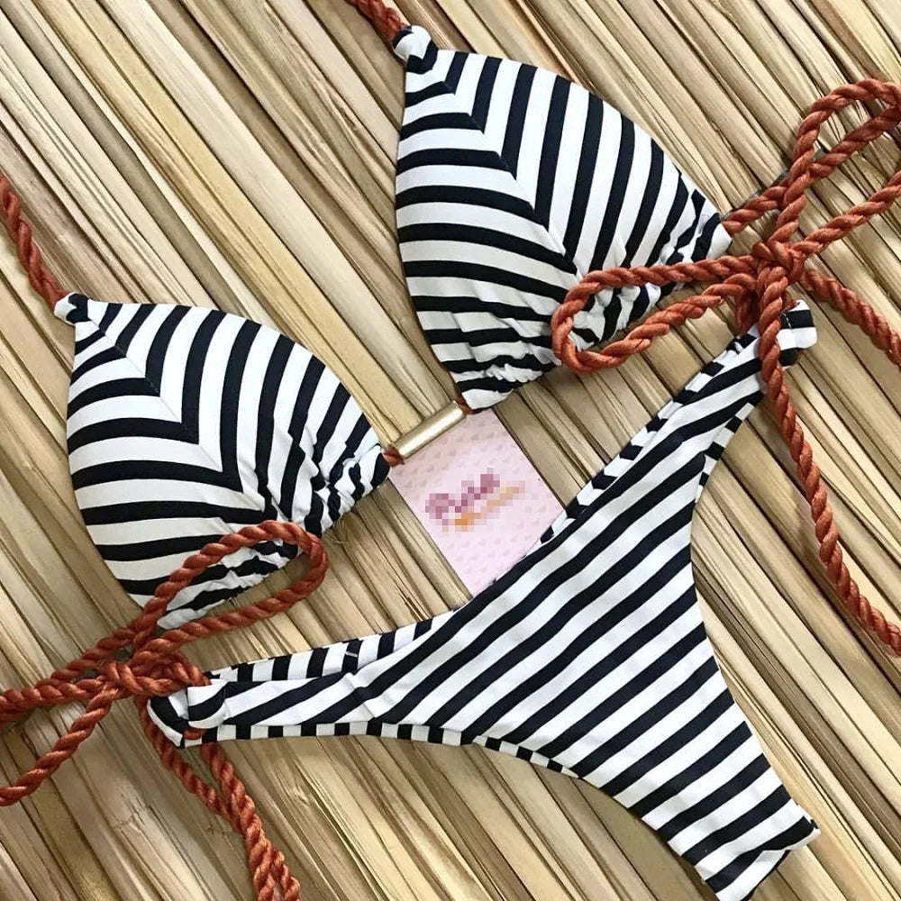 Juna bikini