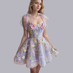 Tulle cocktailjurk met bloemenapplicaties