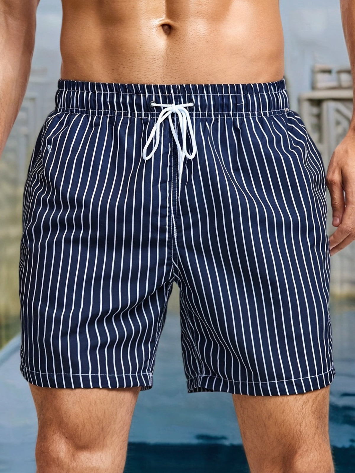 Lichte gestreepte zomershort