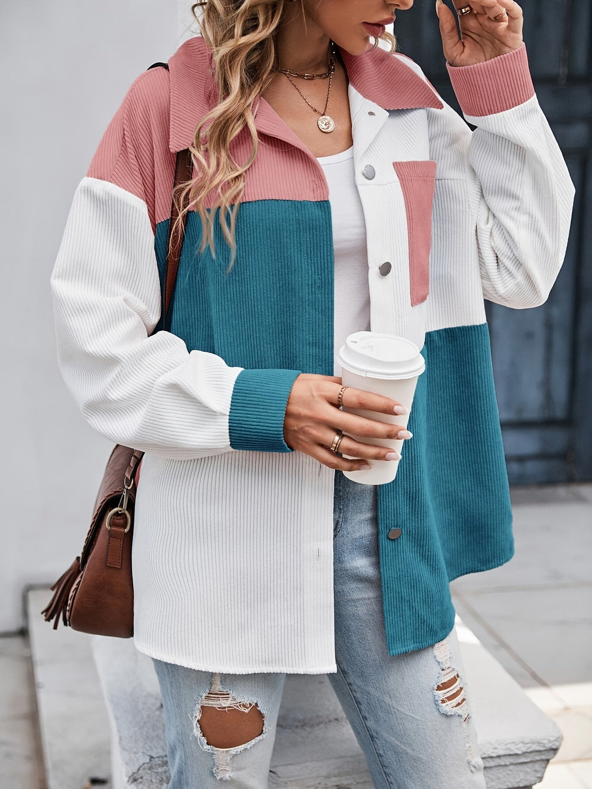 Kleurvolle blouse met knoopsluiting — afbeelding 2