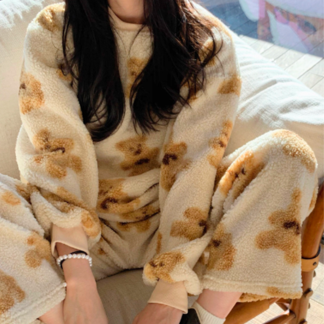 Fluweelzachte pyjamaset met berenprint