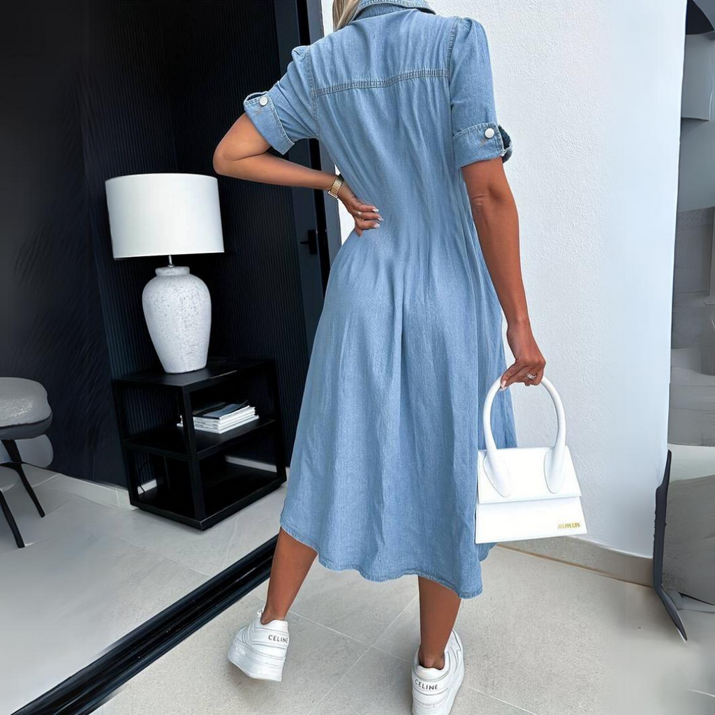 Modieuze denim jurk met korte mouwen