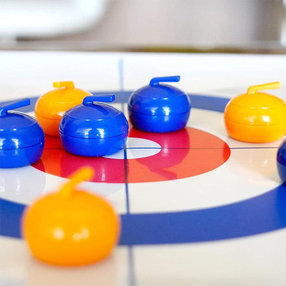 Mini-tafelcurlingspel voor thuis met glijstenen en magneetstangen