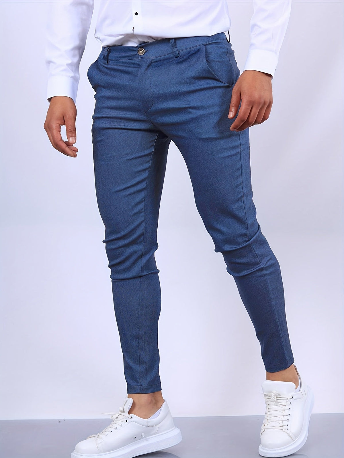 En comfortabele heren chino