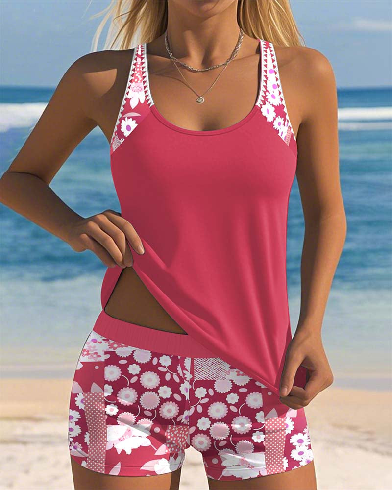 Bedrukte zwemset met tanktop en short