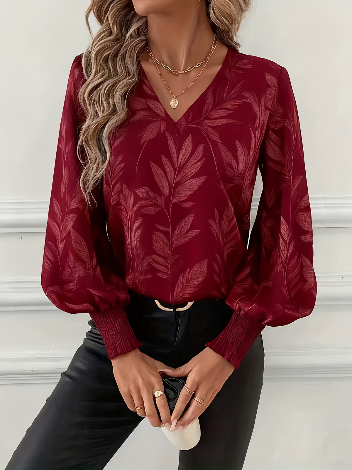 Blouse met botanisch patroon, V-hals en lantaarnmouwen