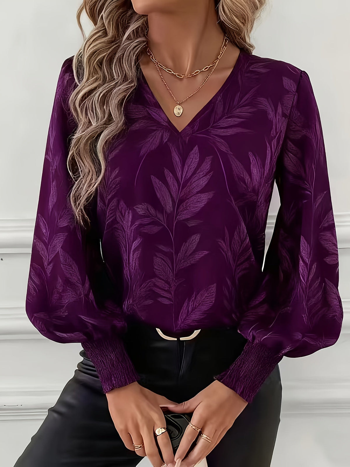 Blouse met botanisch patroon, V-hals en lantaarnmouwen