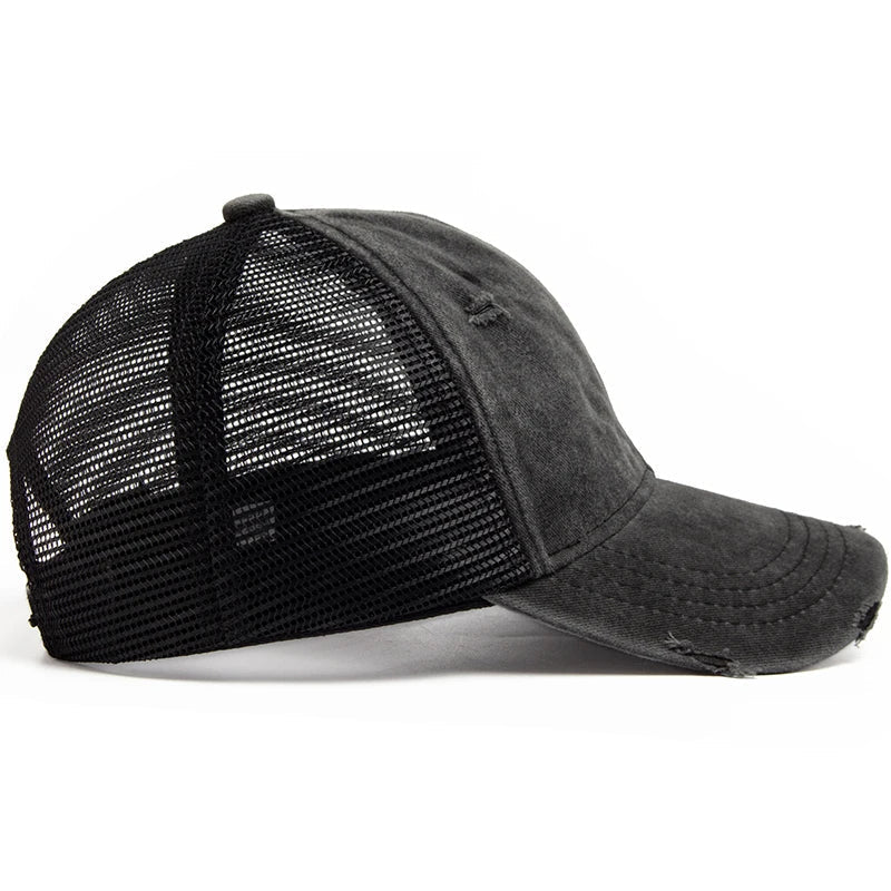 Pet met vlechtopening & mesh-design