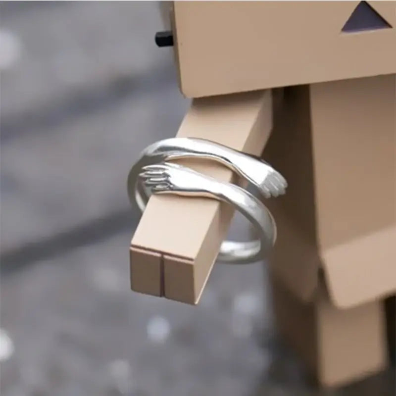 Love hug open ring