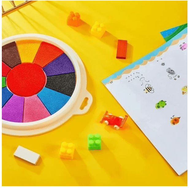 Kids paint