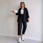 Lichte tweedelige linnen dames set