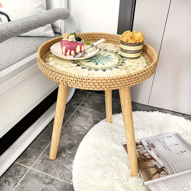 Scandinavische rotan bijzettafel