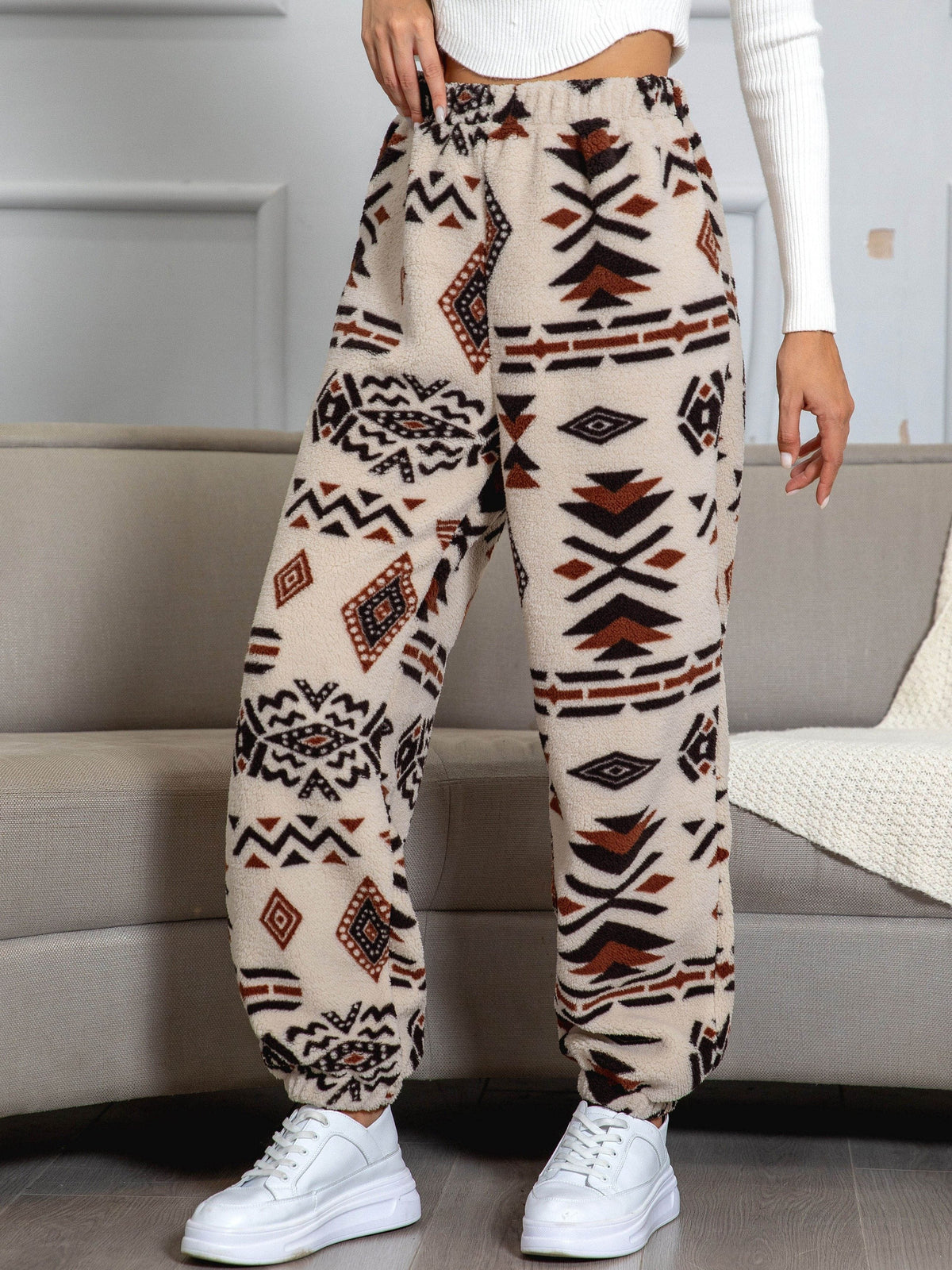 Warme sweatbroek met azteekse print