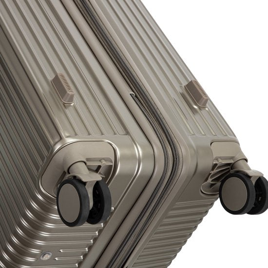 Hardshell koffer met extra's — afbeelding 6
