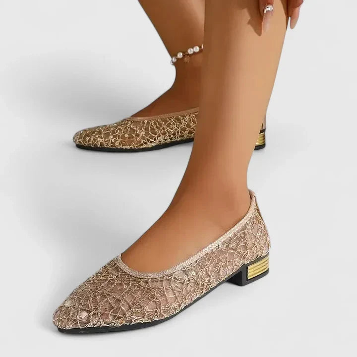 Lichte schoenen met kantmesh en rubberen antislipzool