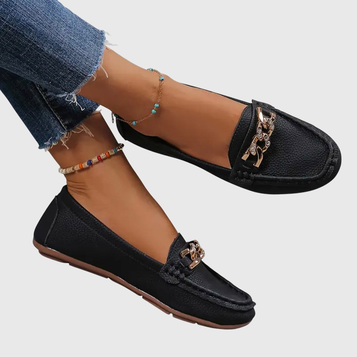 Damesloafers met goudkleurige ketting en zachte binnenzool