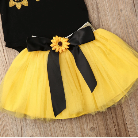 Babyset met zonnebloemmotief