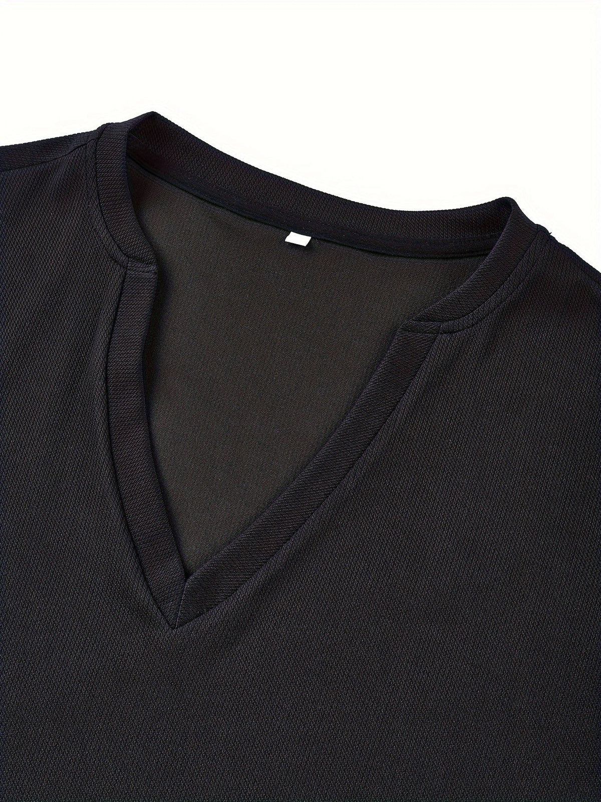 Heren T-shirt met diepe V-hals en textuur