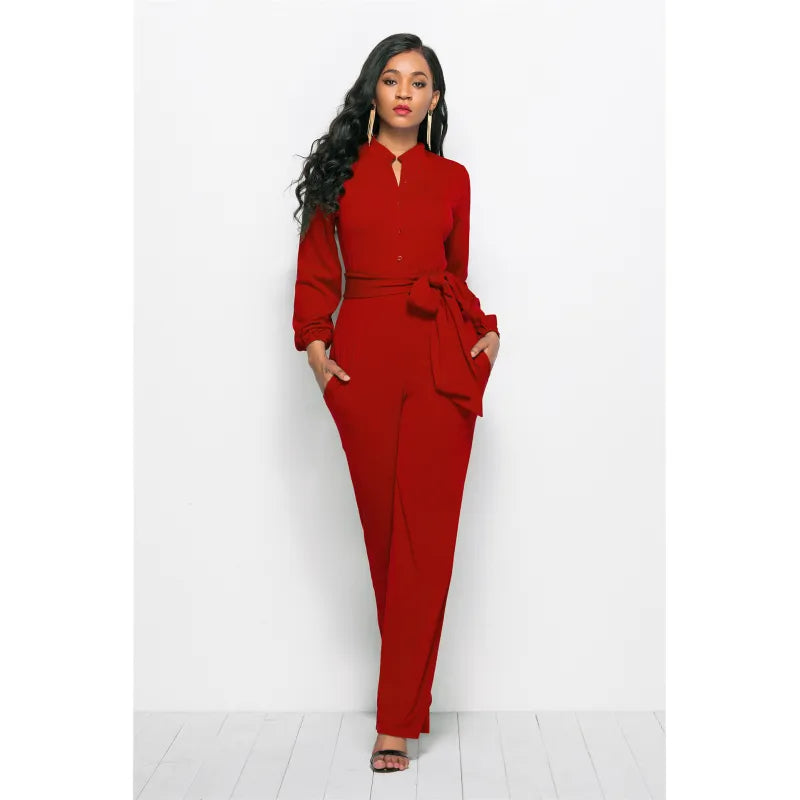 Wijd uitlopende jumpsuit met ceintuur en V-hals