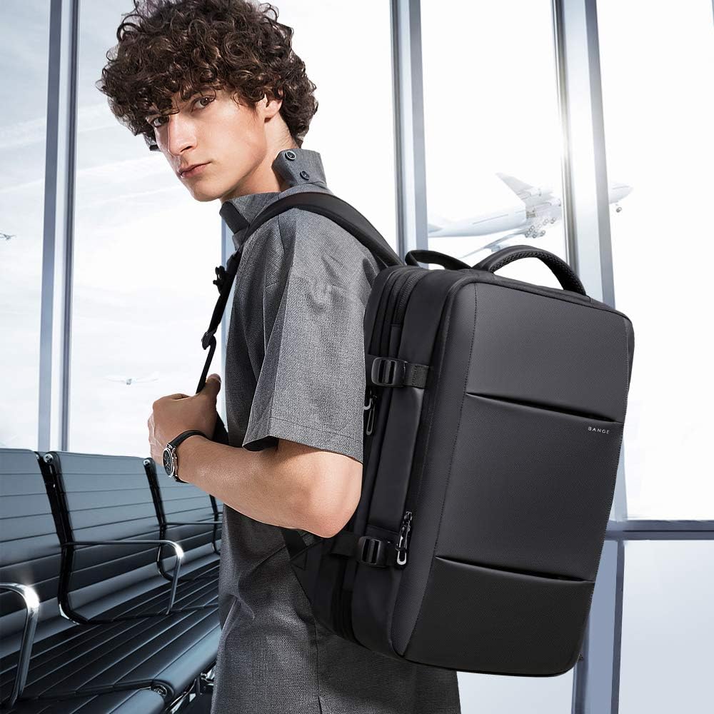 Uitbreidbare 26–45L reisrugzak met laptopvak & zijhandvat