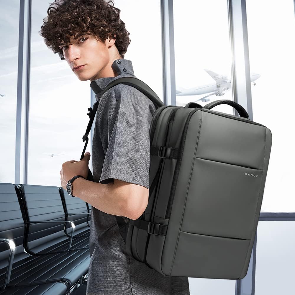 Uitbreidbare 26–45L reisrugzak met laptopvak & zijhandvat